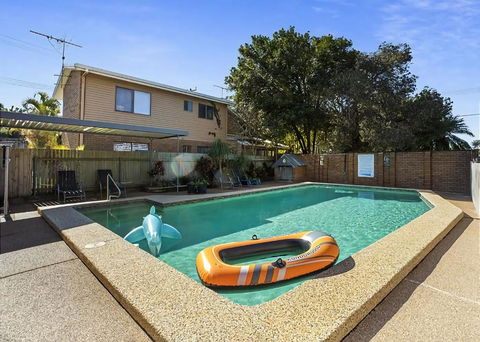 Driftwood Court 1 - Darwin Holiday 0