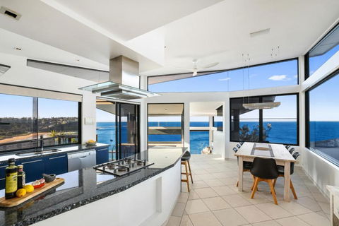 Due North - Stunning Views - Darwin Holiday 3