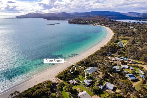 Dune Shack - On The Beach, 10 Minutes From Port Arthur - Darwin Holiday 1