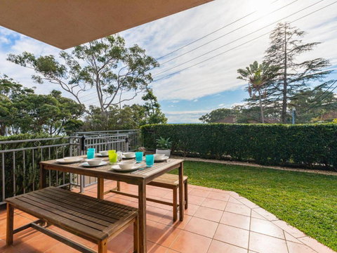 Dutchies Vista, 1 45 Christmas Bush Ave - Ground Floor Duplex With Stunning Water Views And Close To The Beach - Darwin Holiday 1