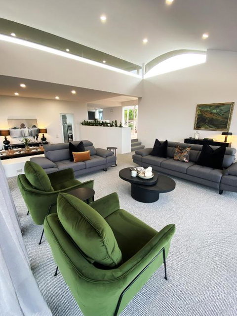 Eagle Rise - Luxe Accommodation - Darwin Holiday 1