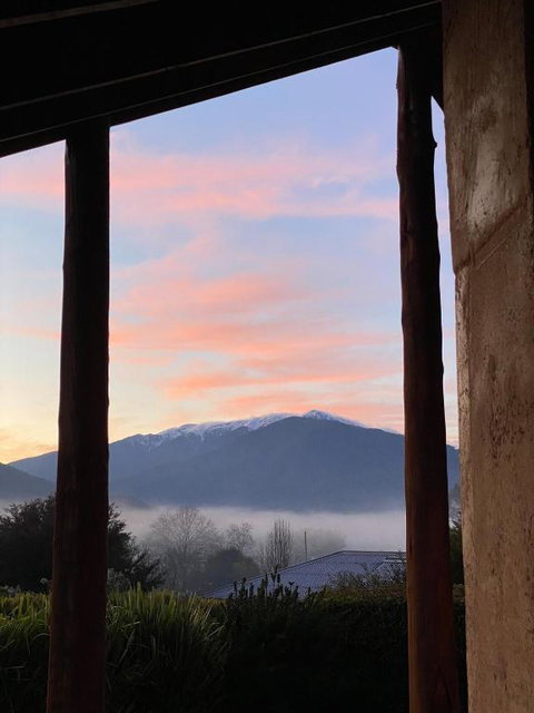 Earthen Home - Darwin Holiday 2