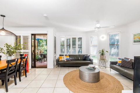 East Coast Escapes Calinda Sol 6 - Darwin Holiday 0
