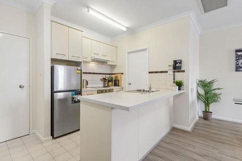 East Perth Apartment With Free Wi-Fi And Parking - Darwin Holiday 3