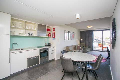 East Perth Suites Hotel - Darwin Holiday 4