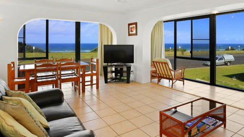 Edgewater 2, 2 - 12 Pacific Parade - Darwin Holiday 1