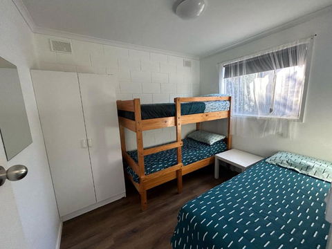 Edithburgh Foreshore Apartments - Darwin Holiday 4