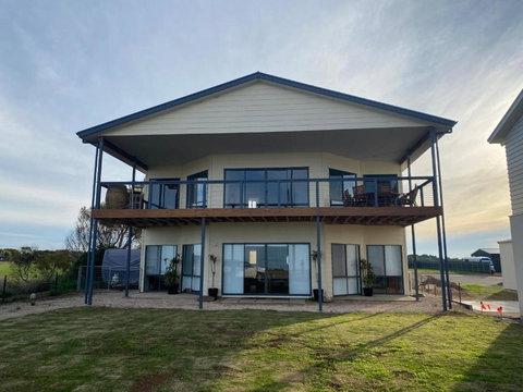 Edithburgh Sea Views - Darwin Holiday 0