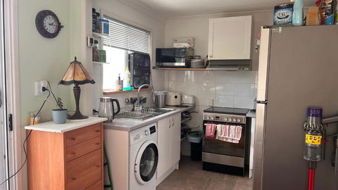 Double Rooms Exit24 On M1 - Darwin Holiday 3