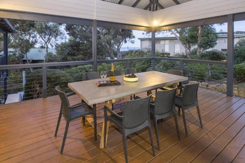 EeBee House - Darwin Holiday 0