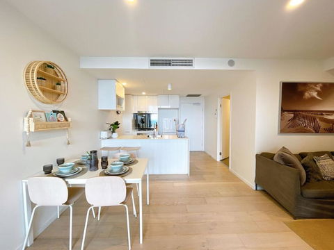 Elegant And Cozy Top Floor 1BD Apartment At South Bank - Darwin Holiday 4
