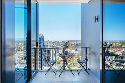 Elegant And Cozy Top Floor 1BD Apartment At South Bank - Darwin Holiday 1