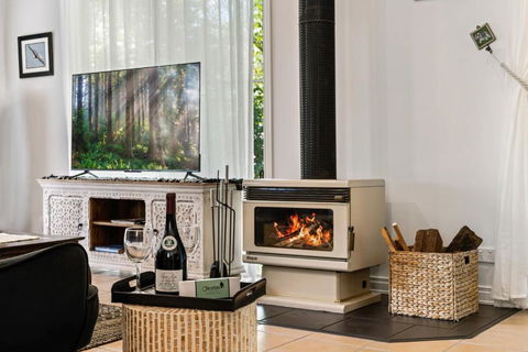 Elevata Villa At Montville - Darwin Holiday 4