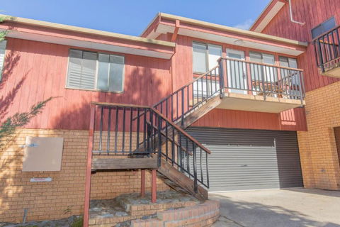 Eliza Lee 2 50 Gippsland Street - Darwin Holiday 3