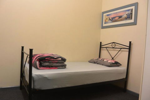 Elizabeth Hostel - Darwin Holiday 0