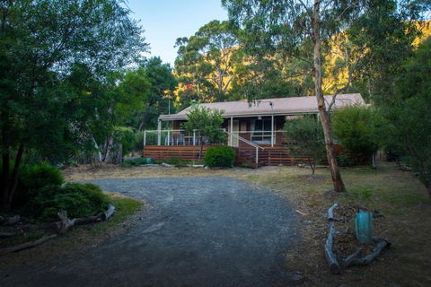 Ellimata Holiday Cottage - Darwin Holiday 1