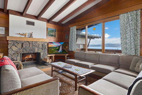 Elvira Ski Lodge - Darwin Holiday 0