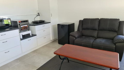 ENGEDI - Darwin Holiday 1