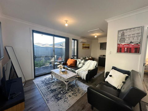Entire 2br, Hideaway - Darwin Holiday 3