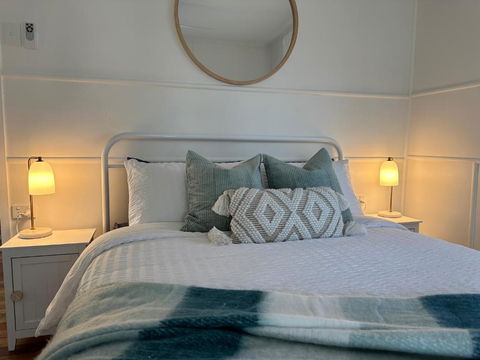 Entire Beach House On Bribie Island - Darwin Holiday 2