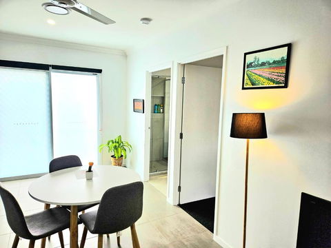 Entire NEW Apartment Tranquil &Great Location - Darwin Holiday 0