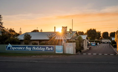 Esperance Bay Holiday Park - Darwin Holiday 3