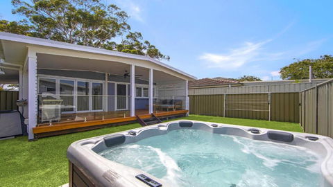 Ettalong Beach House - Darwin Holiday 0