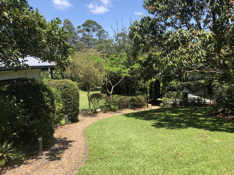 Eumundi Cottages - Cottage 1 - Darwin Holiday 4