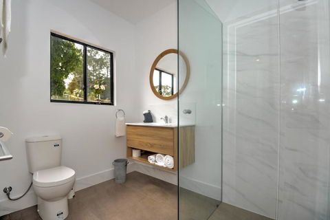 Eumundi Cottages - Cottage 2 - Darwin Holiday 4