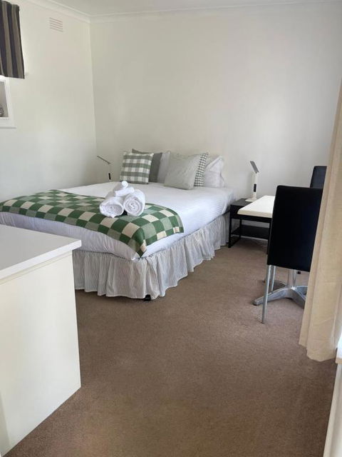 Euroa Motor Inn - Darwin Holiday 3