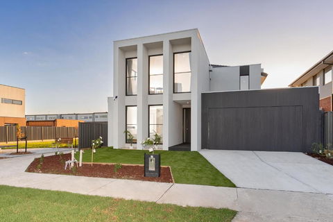 Everhome Lakeside Home - Darwin Holiday 2