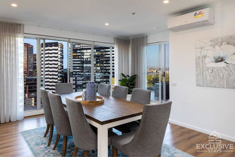 Exclusive Stays - Boulevard Penthouse - Darwin Holiday 4