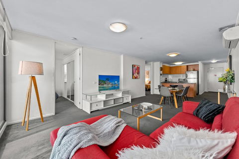 Exclusive Stays - The Summit - Darwin Holiday 0