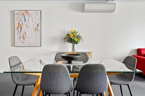 Exclusive Stays - The Summit - Darwin Holiday 1
