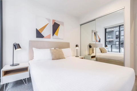 Executive Comfort Living Near La Trobe & RMIT Uni - Darwin Holiday 4