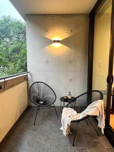 Exquisite Inner City Modern 1 Bedroom Apt - Darwin Holiday 2