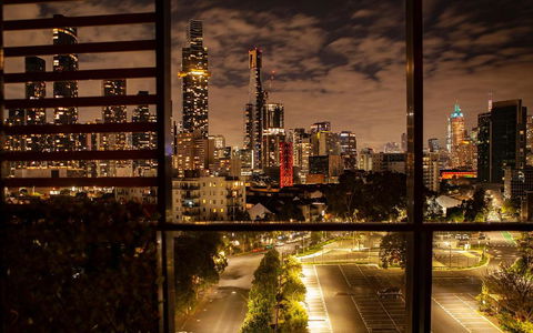 Extraordinary Holiday Stay For Melbourne Explore - Darwin Holiday 0