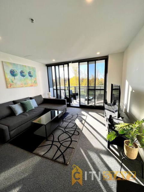 Fab In Phillip - 2bd 2bth Apt - Close To CBR Hospital - Darwin Holiday 2
