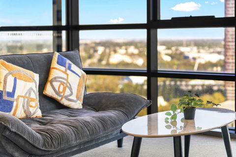 Fabulous View Apartment In Sydney Olympic Park - Darwin Holiday 0