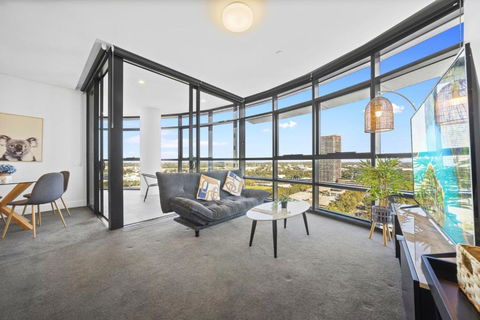 Fabulous View Apartment In Sydney Olympic Park - Darwin Holiday 3