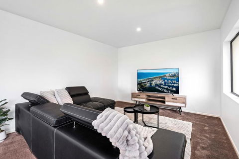 Family 2 & 3 Bedroom Apartments In Surfers Paradise - Driftwood - Privately Managed - Wow Stay - Darwin Holiday 2