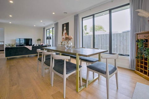 Family Fairyland 4 BRM 3 BATH Near Chadstone SC - Darwin Holiday 1