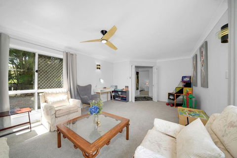 Family Escape Serene Oasis With Pool And AC - Darwin Holiday 4