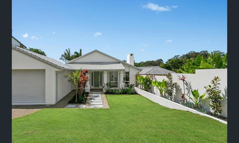 Family Retreat In Burleigh - Darwin Holiday 2