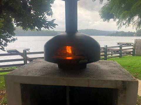 Fantastic Log Cabin On Burrill Lake With Own Jetty - Pet Friendly - Darwin Holiday 2