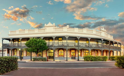 Farmers Home Hotel - Darwin Holiday 0