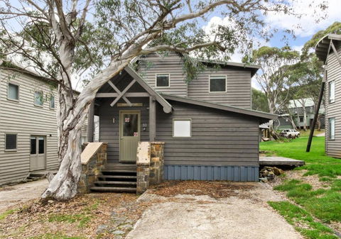 Feathertop - Darwin Holiday 0