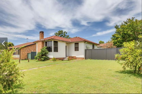 Fieldsend Cottage - Darwin Holiday 1