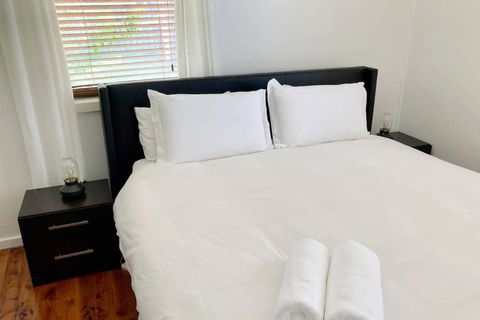 Fieldsend Cottage - Darwin Holiday 2