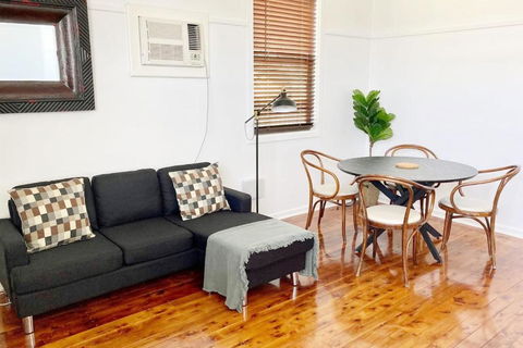 Fieldsend Cottage - Darwin Holiday 3